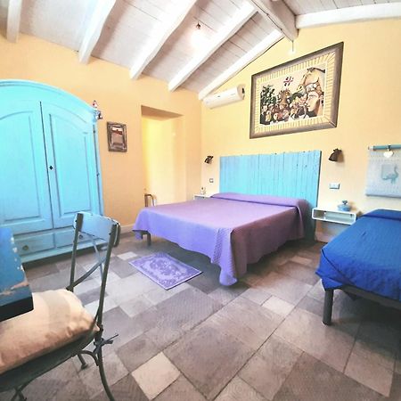 Casale Diletta Bed & Breakfast Castiadas Ngoại thất bức ảnh